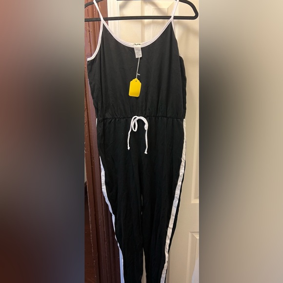 NEW!! Black sleeveless jumper with white strip and string tie waist - Picture 3 of 3